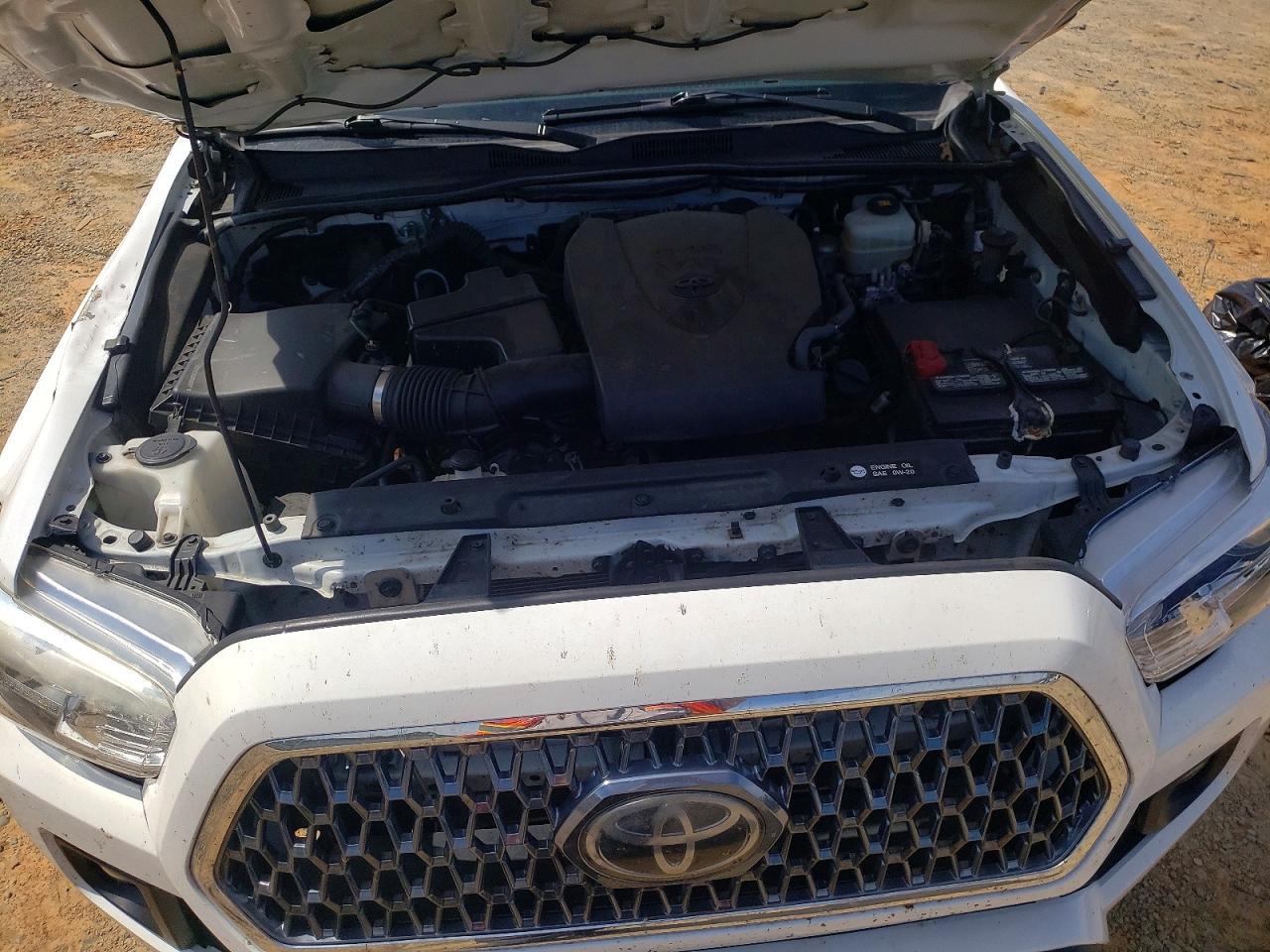 2019 Toyota Tacoma Trd Off-Road - zdjęcie 11