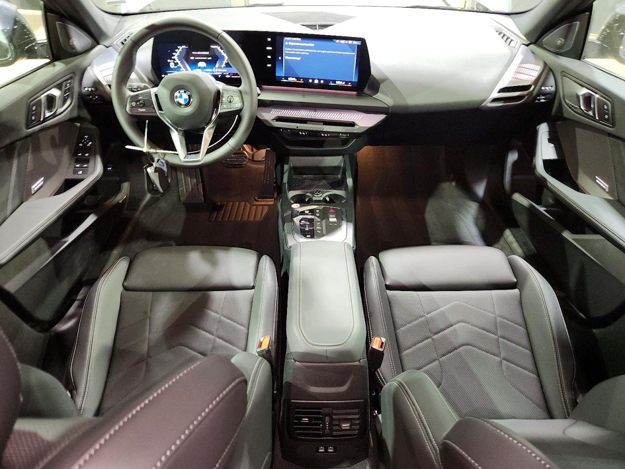 2026 BMW 228Xi - zdjęcie 8