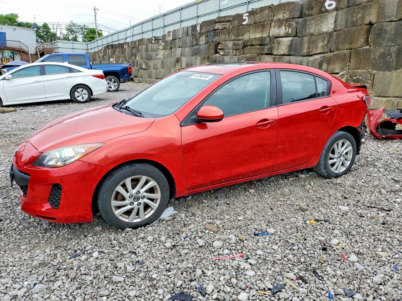 2013 Mazda 3 I - zdjęcie główne