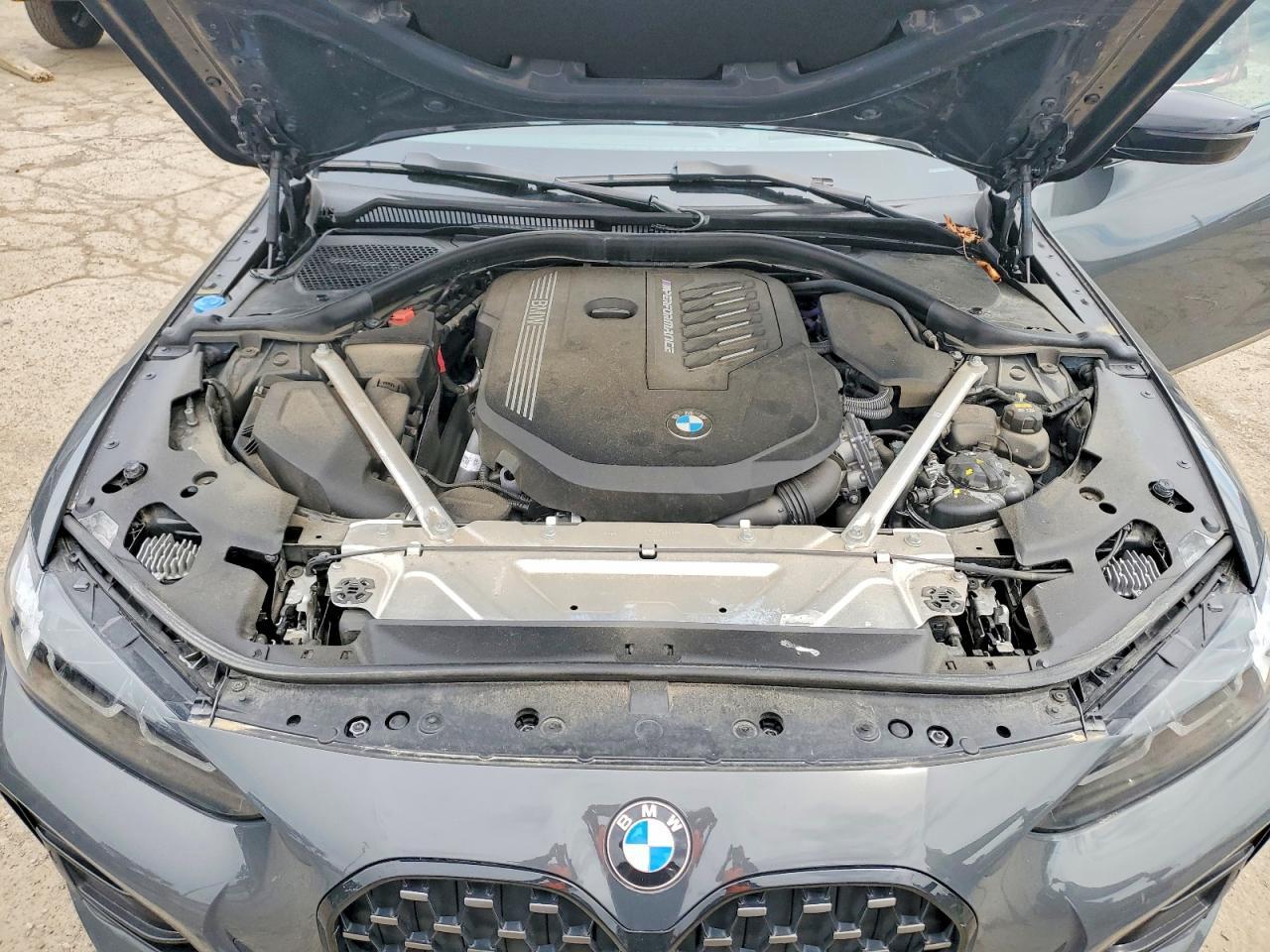 2022 BMW M440Xi - zdjęcie 11