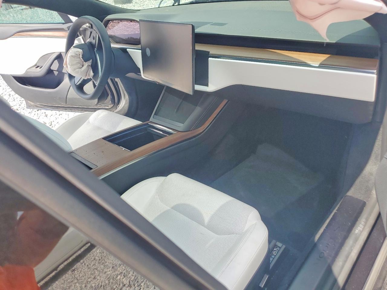 2026 Tesla Model S - zdjęcie 8
