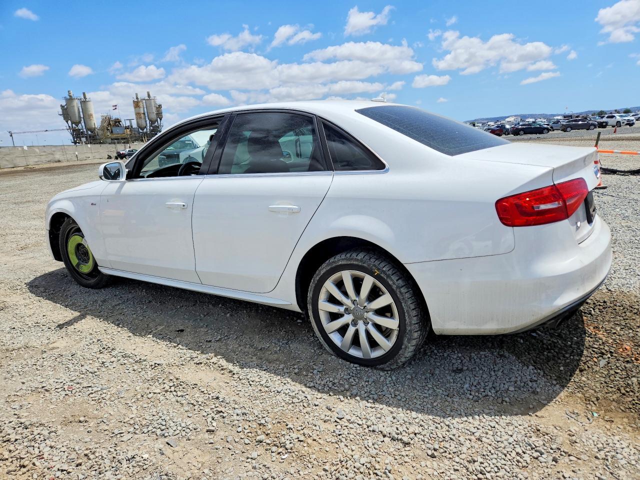 2015 Audi A4 Premium - zdjęcie 2