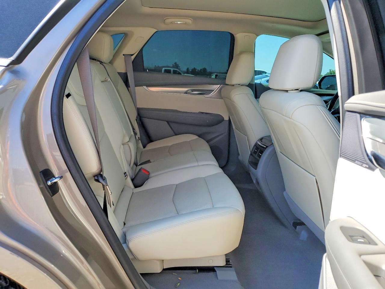 2023 Cadillac Xt5 Premium Luxury - zdjęcie 11