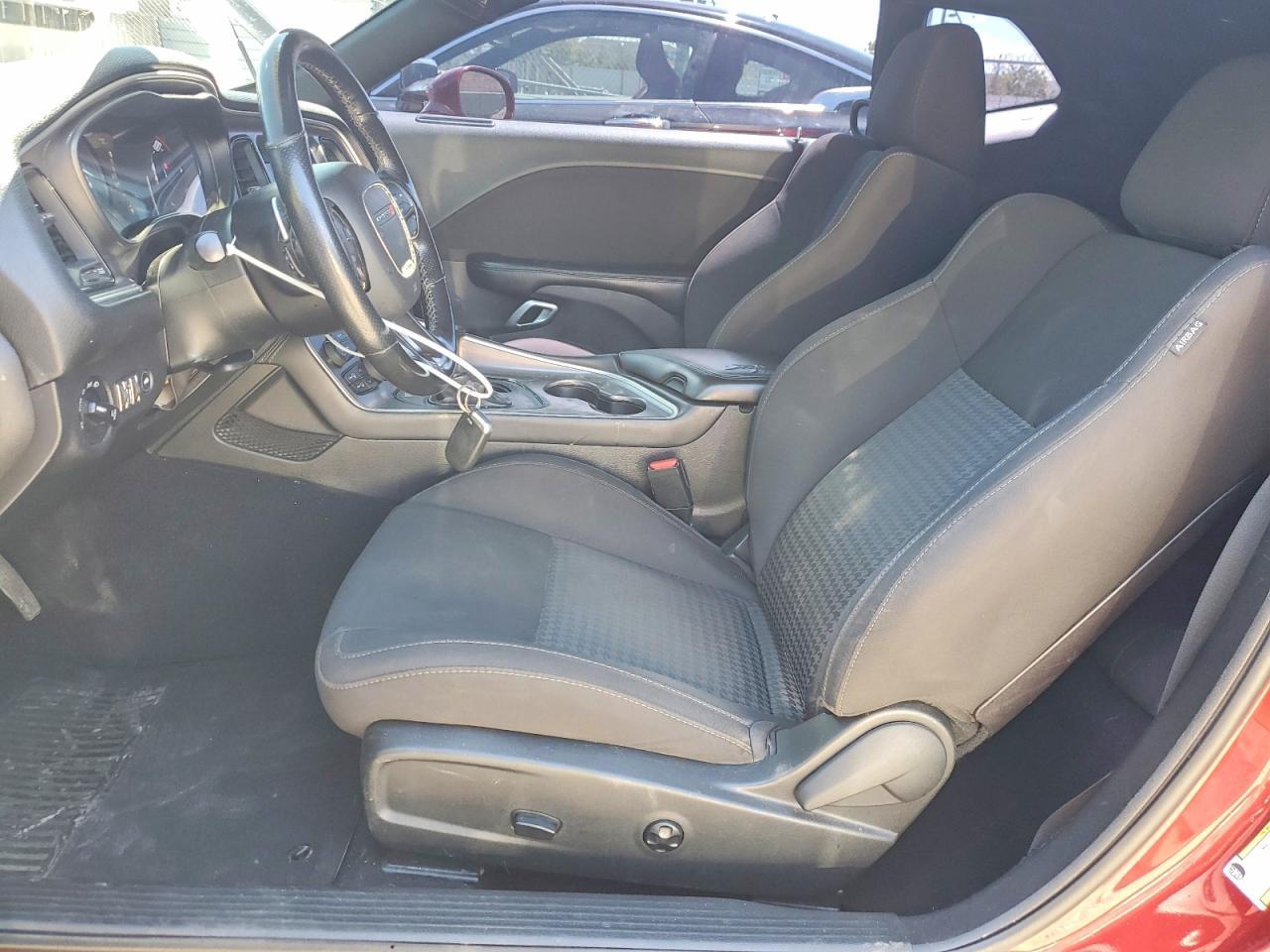 2019 Dodge Challenger R - zdjęcie 7
