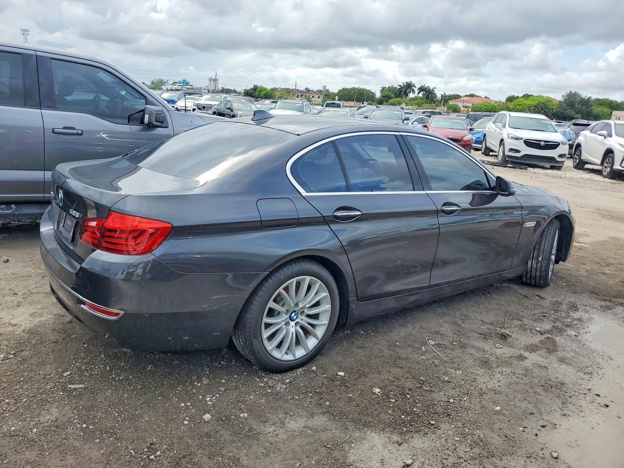 2016 BMW 528 Xi - zdjęcie 3