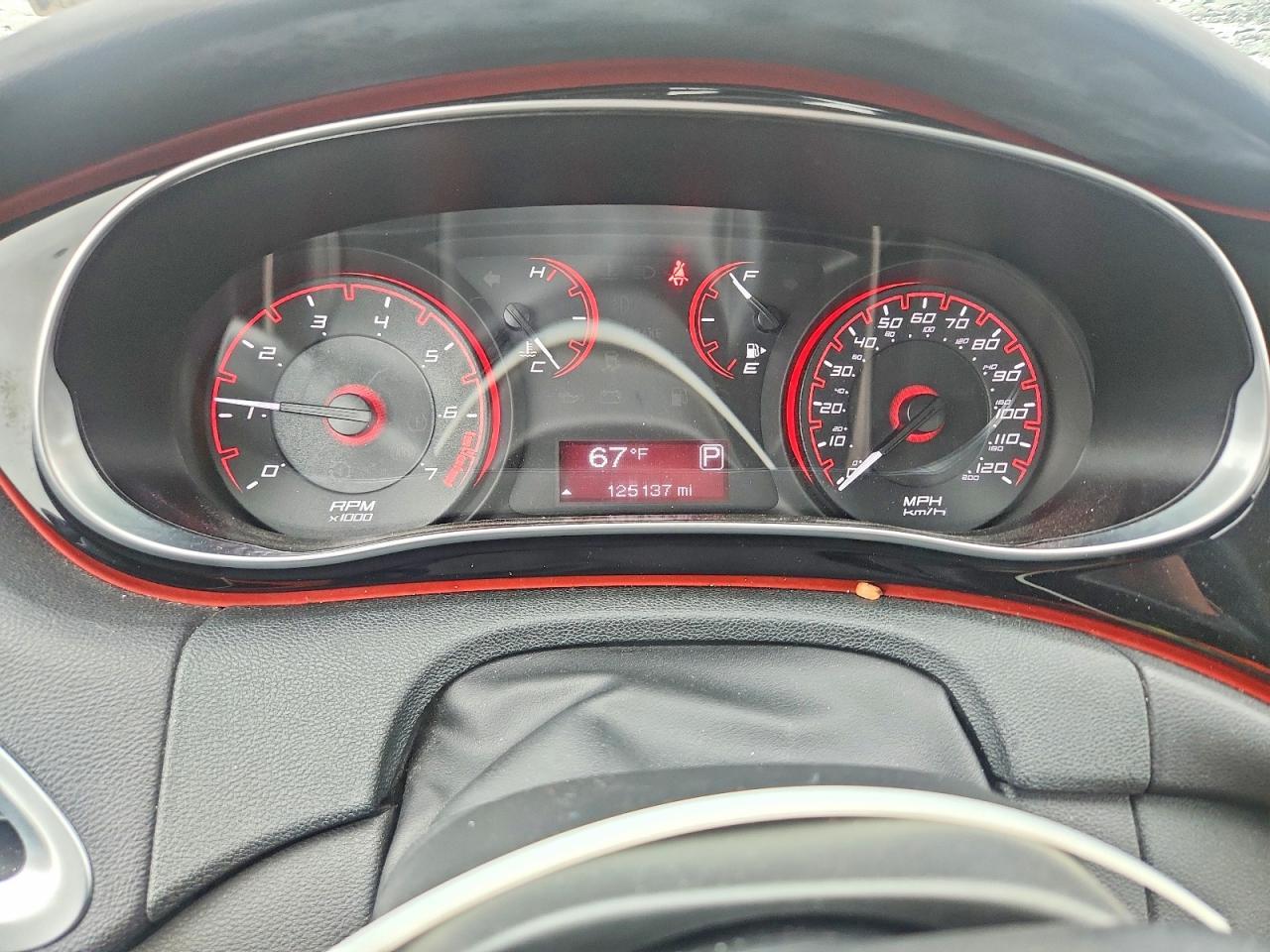 2015 Dodge Dart Sxt - zdjęcie 9