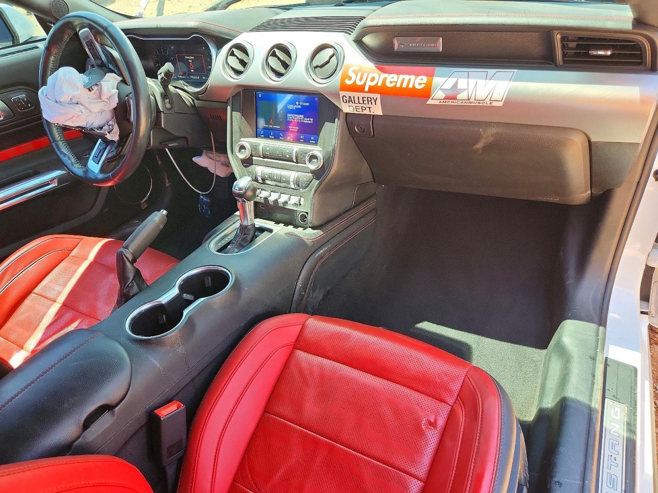 2023 Ford Mustang Gt - zdjęcie 8