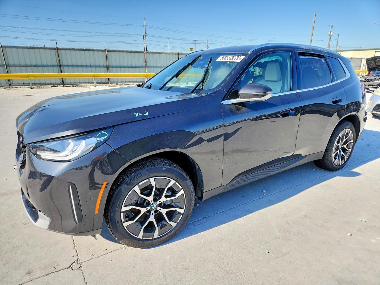 2026 BMW X3 30 xDrive - zdjęcie główne