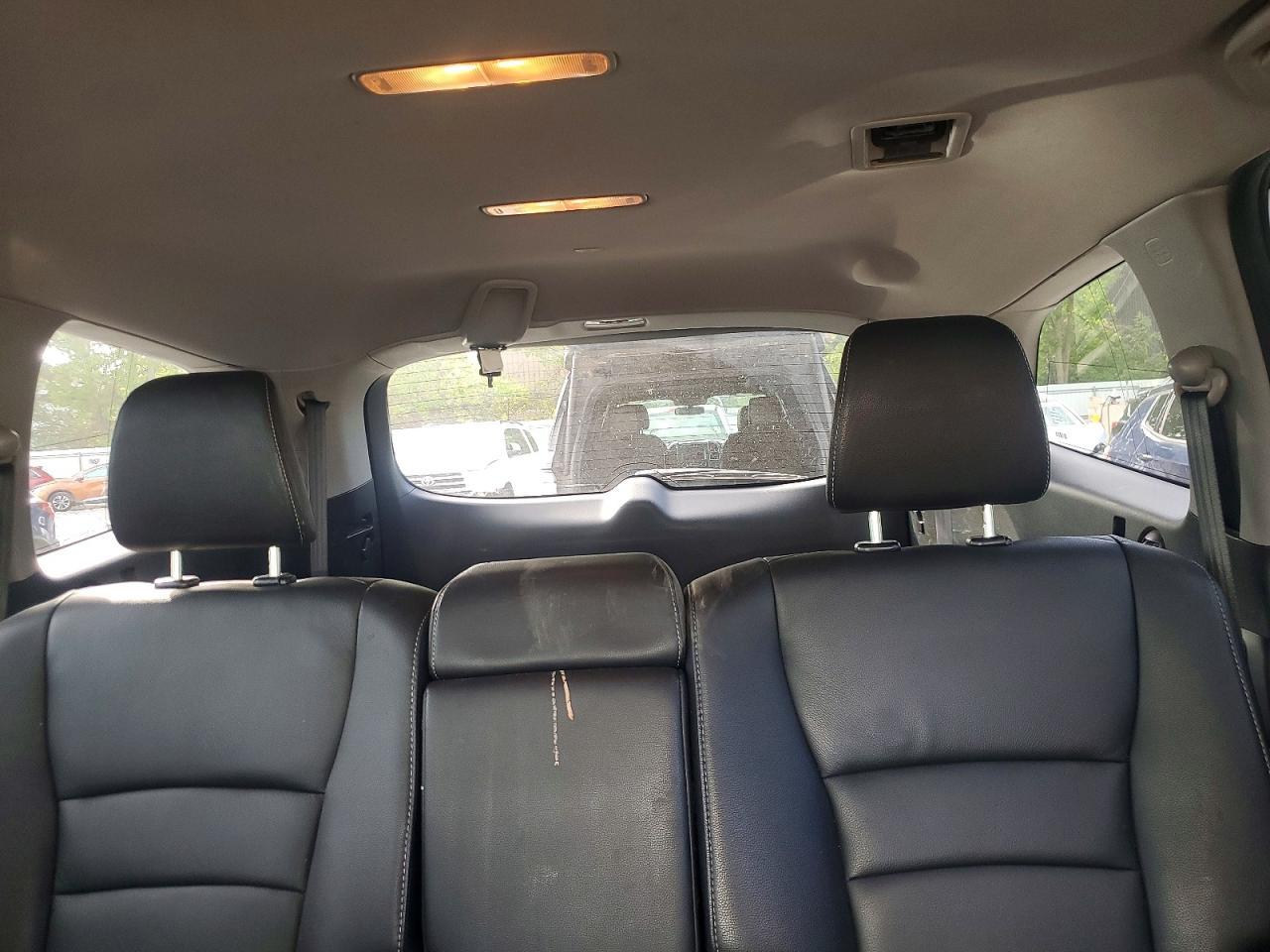 2017 Honda Pilot Touring - zdjęcie 10