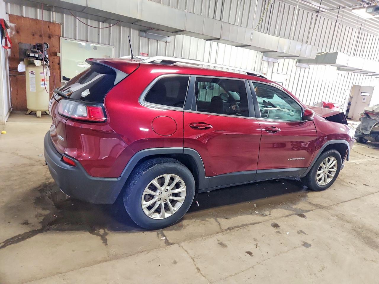 2019 Jeep Cherokee Latitude - zdjęcie 3