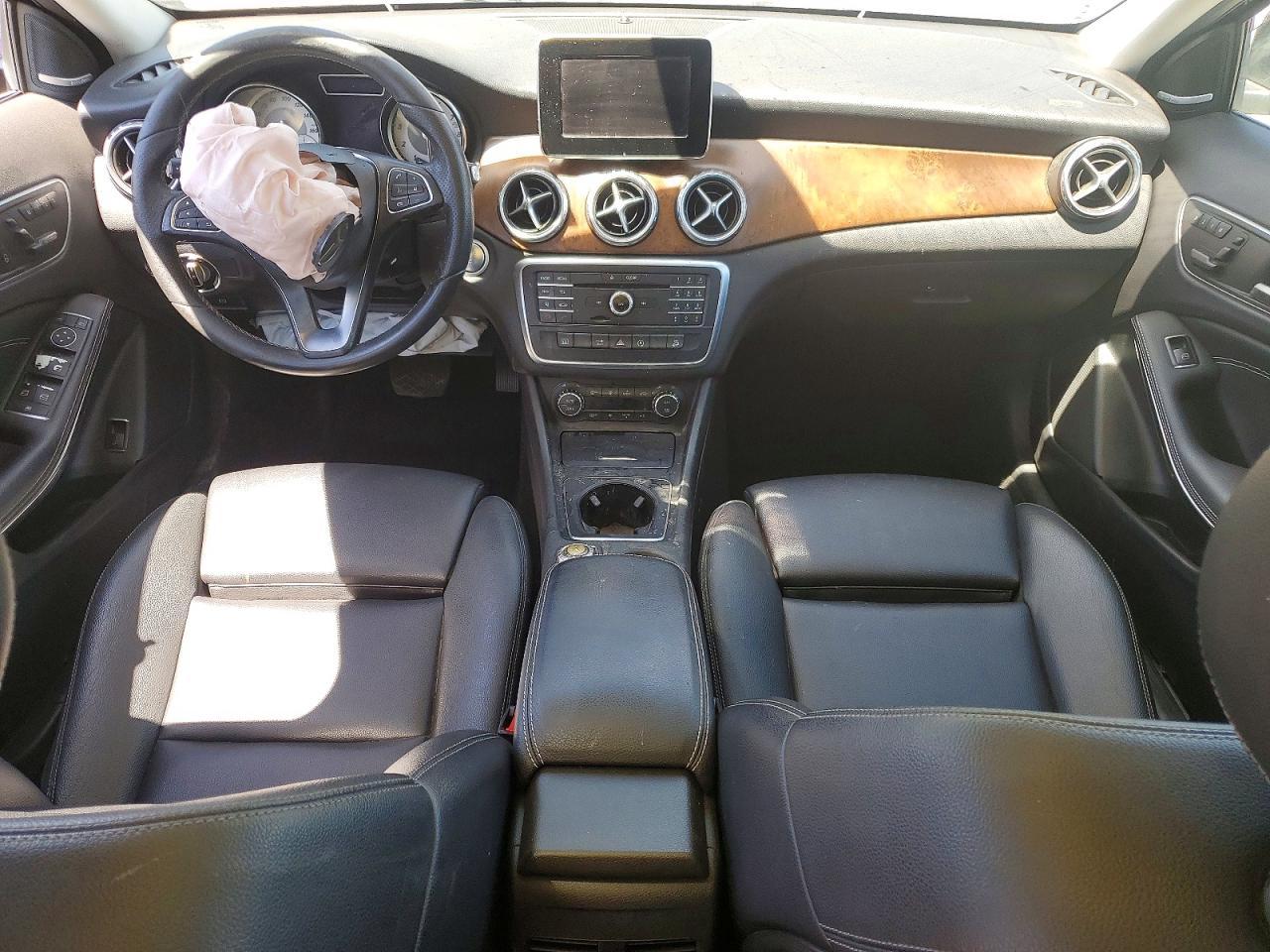 2016 Mercedes-Benz Gla 250 4Matic - zdjęcie 8