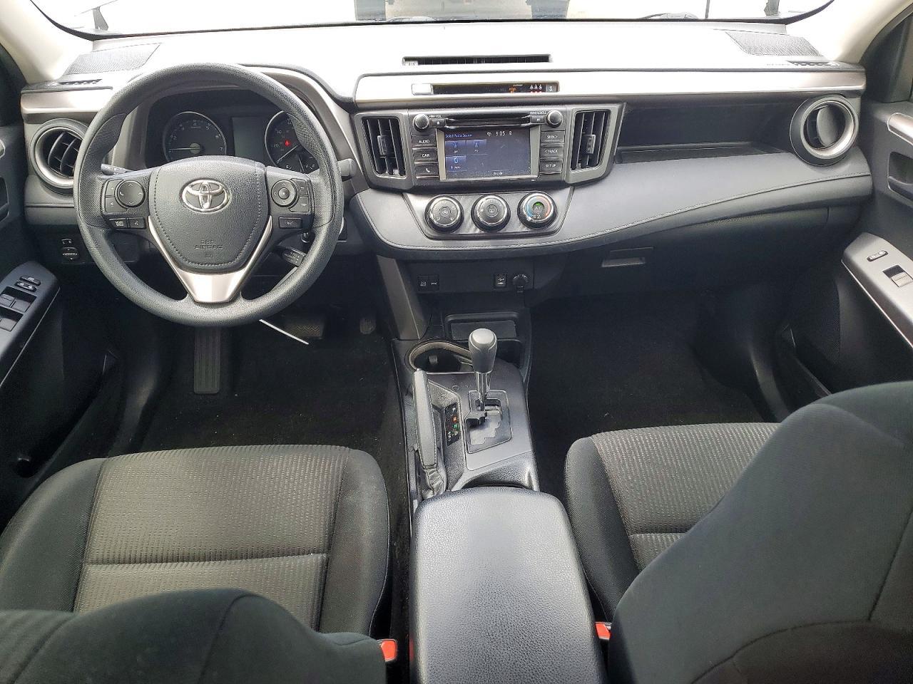 2018 Toyota Rav4 Le - zdjęcie 8