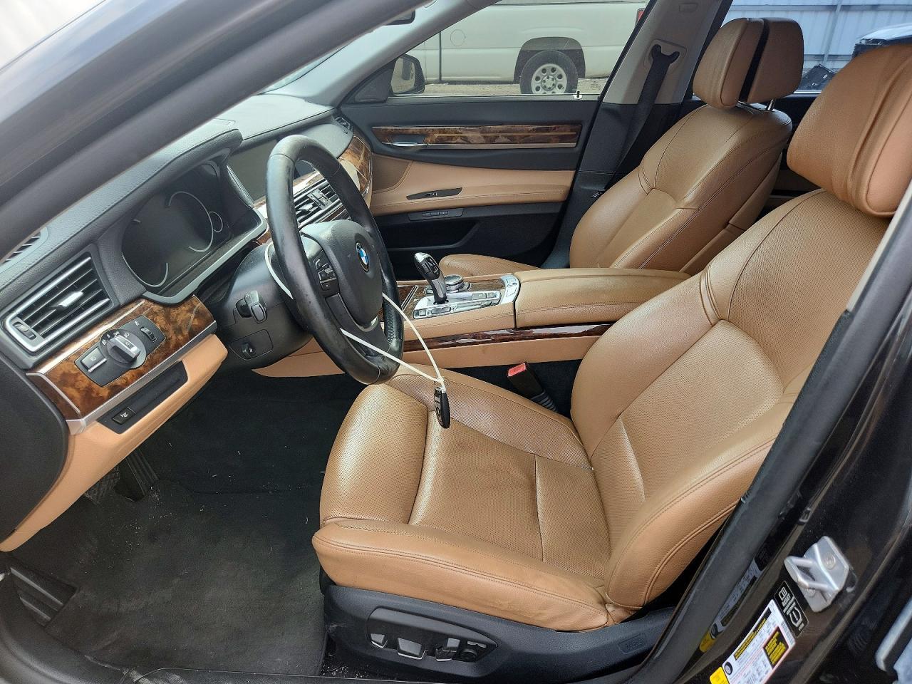 2014 BMW 740 Li - zdjęcie 7