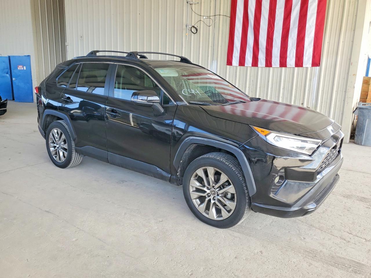 2021 Toyota Rav4 Xle Premium - zdjęcie 4