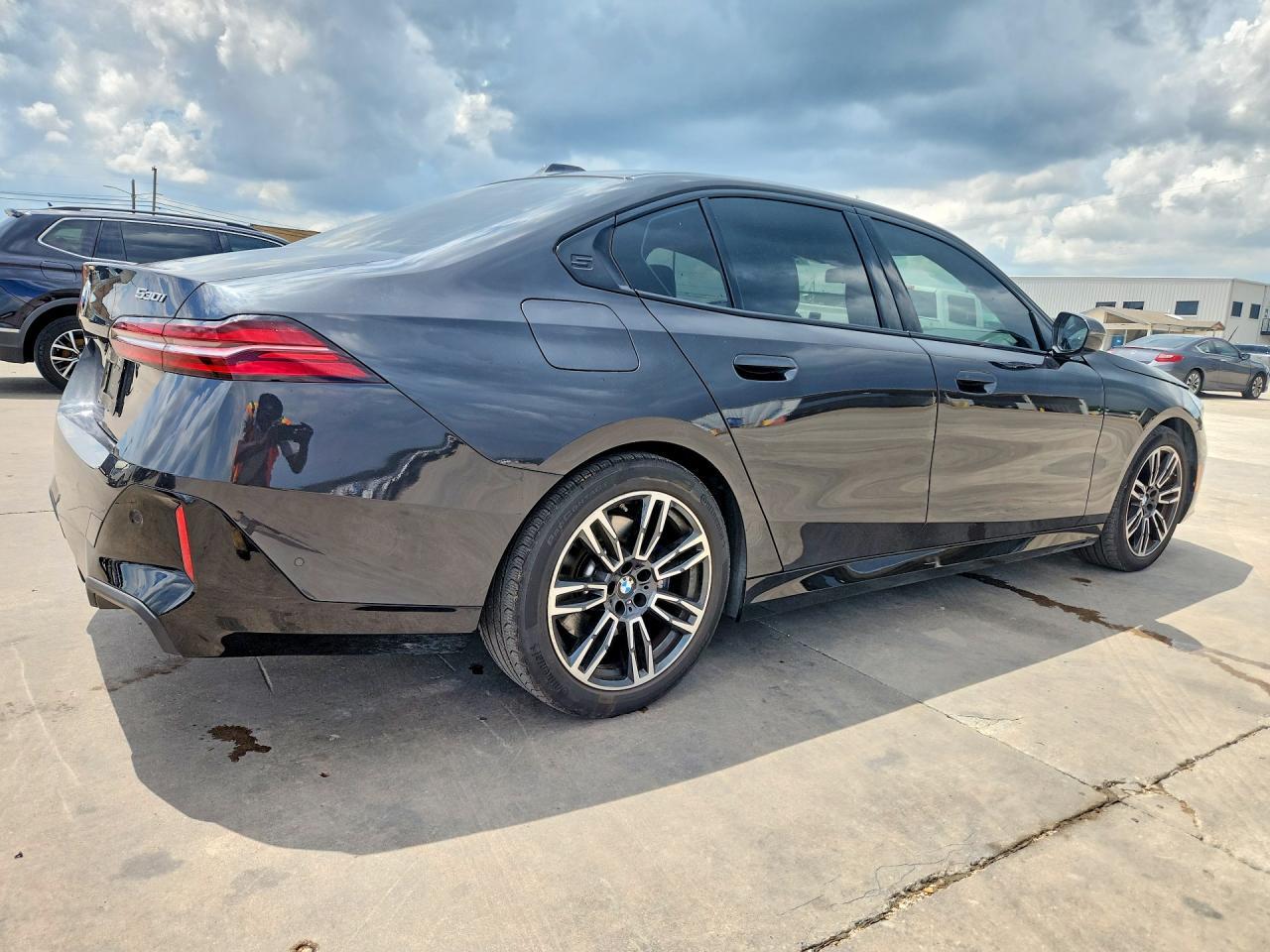 2025 BMW 530 I - zdjęcie 3