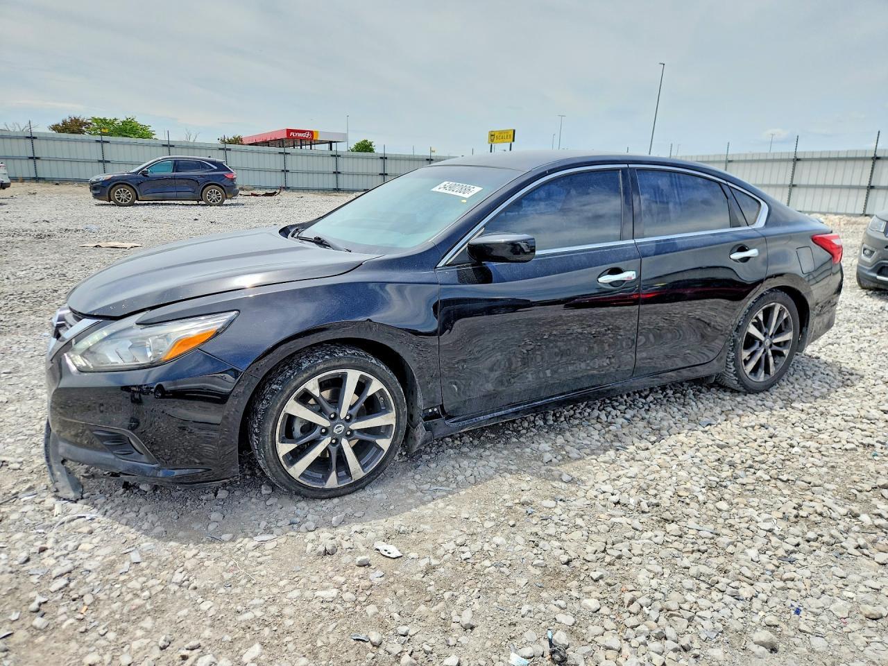 2016 Nissan Altima 2.5 Sr - zdjęcie główne