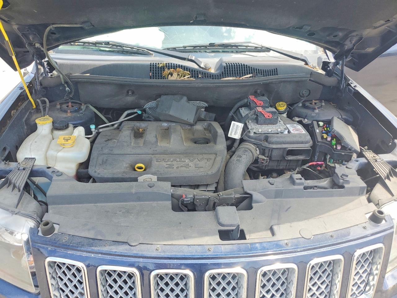 2016 Jeep Compass - zdjęcie 12
