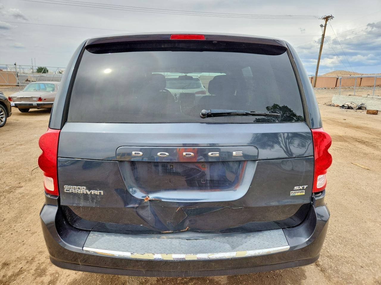 2014 Dodge Grand Caravan Sxt - zdjęcie 6