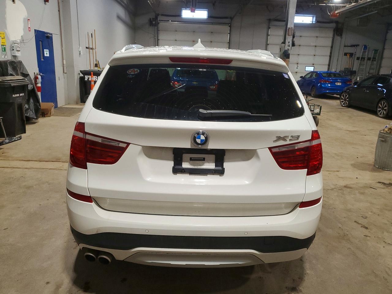 2015 BMW X3 xDrive28I - zdjęcie 6