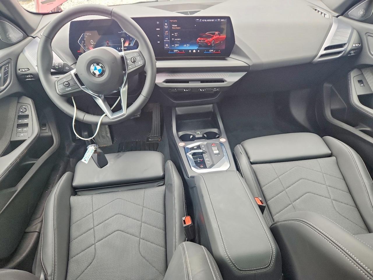 2026 BMW 228 - zdjęcie 8