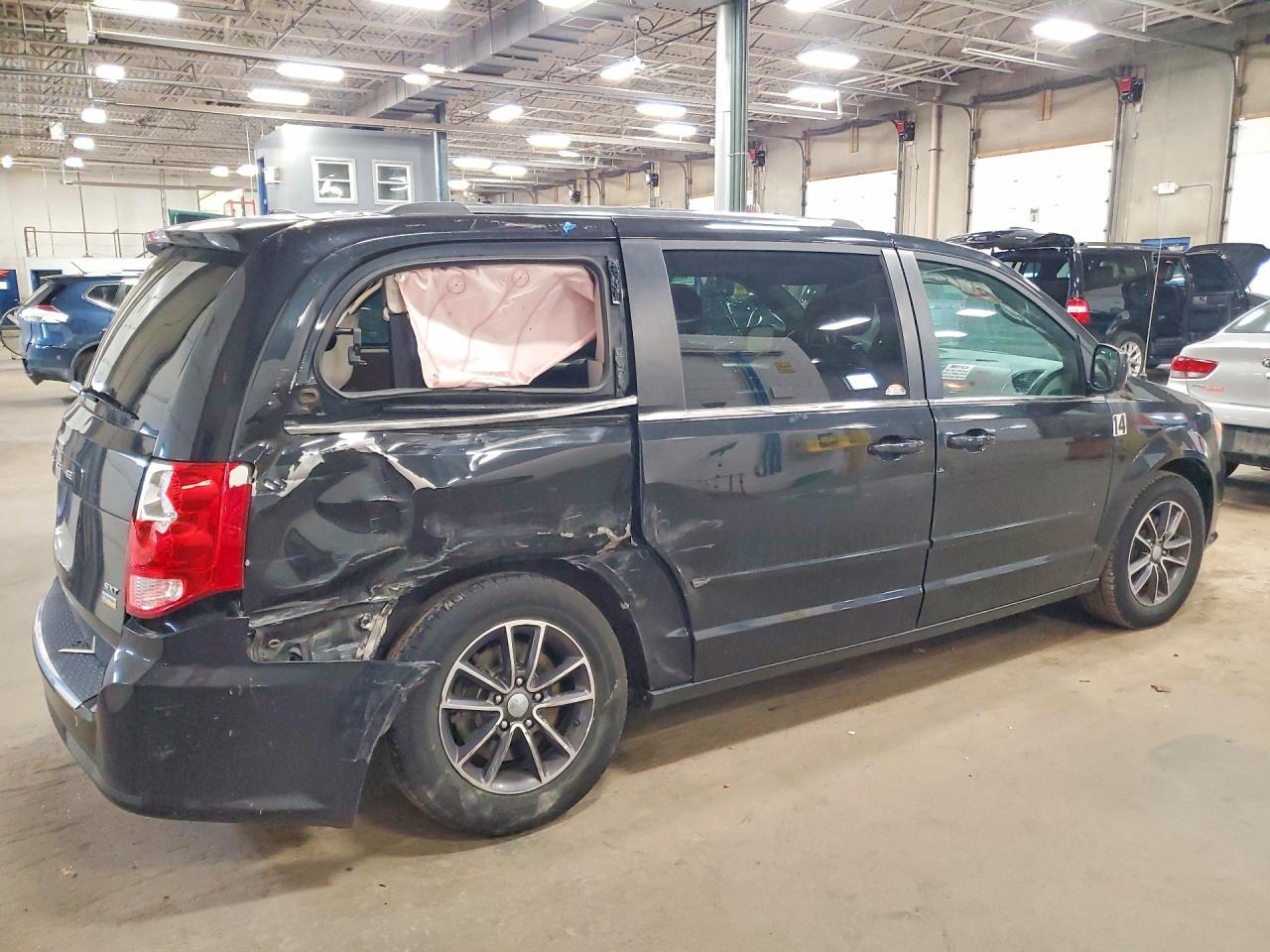 2017 Dodge Grand Caravan Sxt - zdjęcie 3