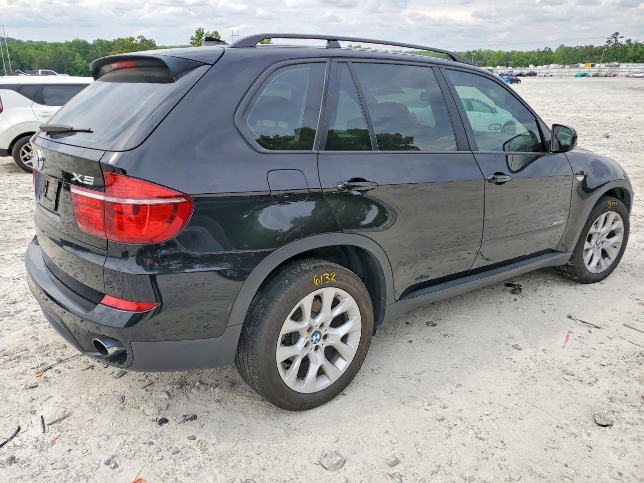 2013 BMW X5 xDrive35I - zdjęcie 5