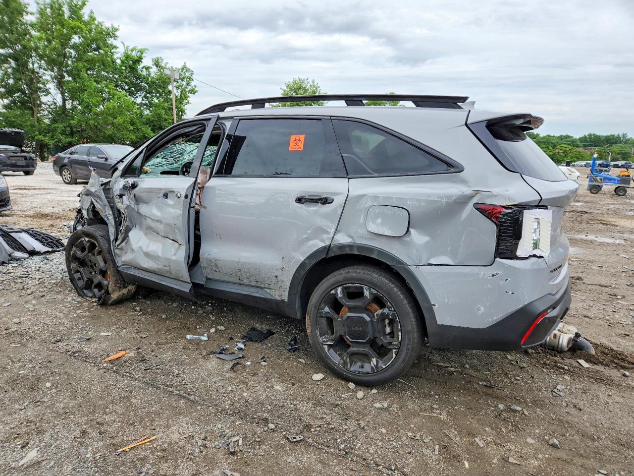 2025 Kia Sorento X-Line Sx - zdjęcie 2