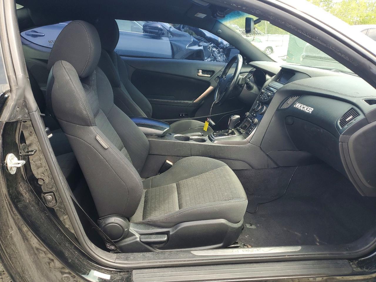 2016 Hyundai Genesis Coupe 3.8L - zdjęcie 10