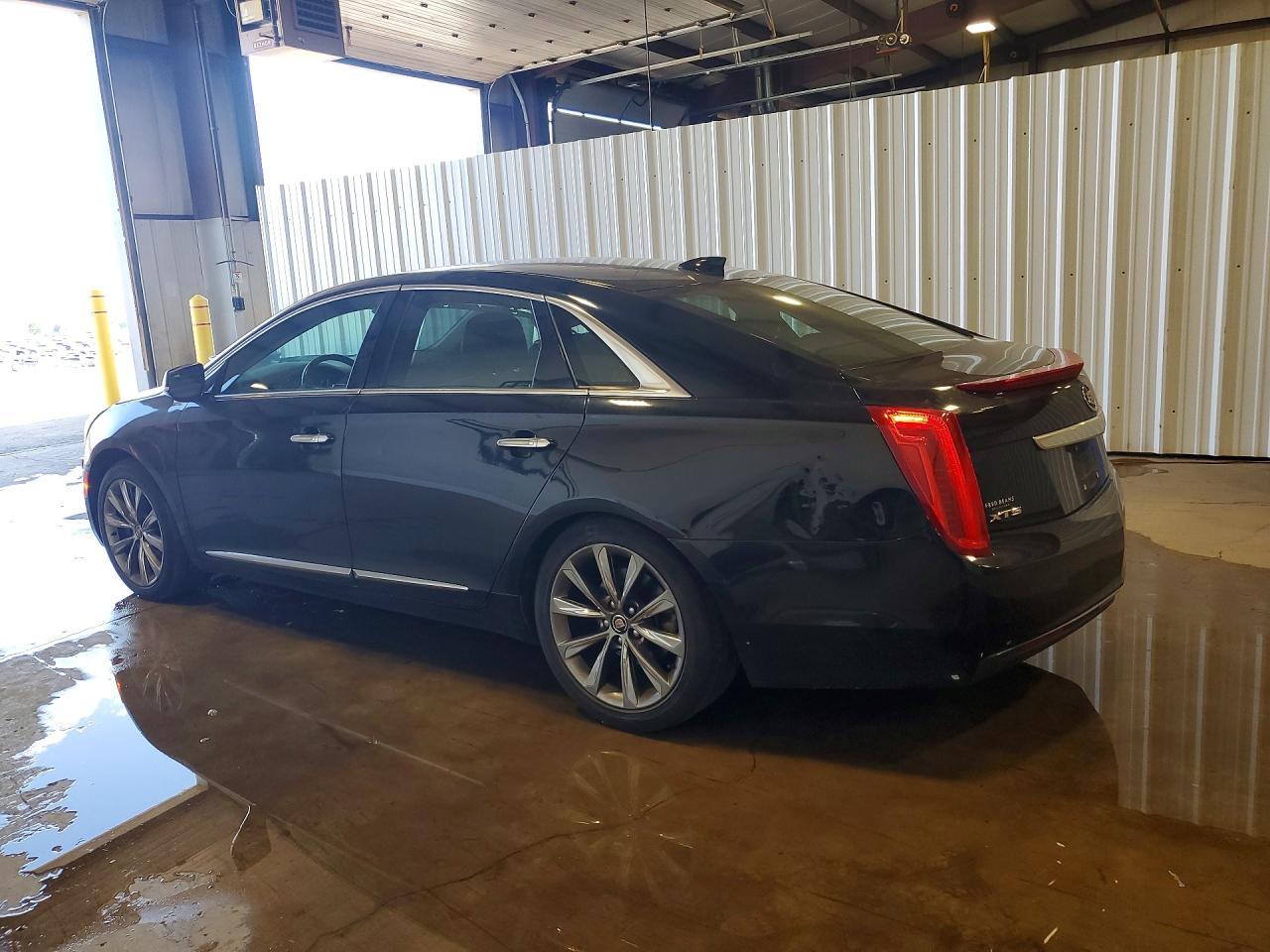 2015 Cadillac Xts - zdjęcie 2