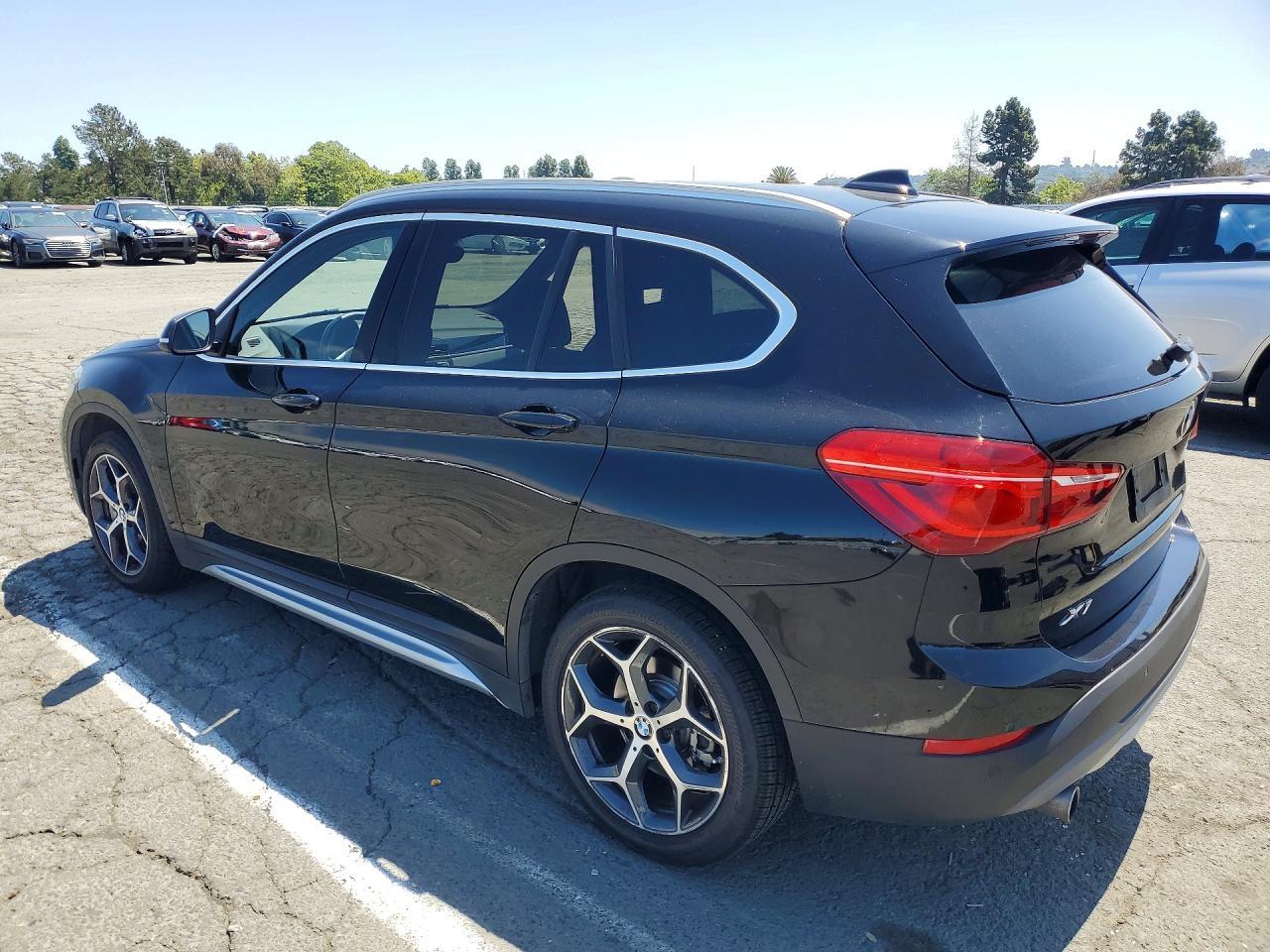 2018 BMW X1 xDrive28I - zdjęcie 2