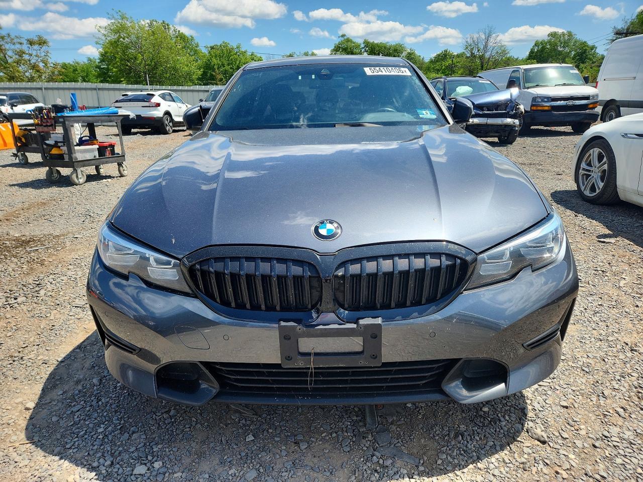 2020 BMW 330Xi - zdjęcie 5