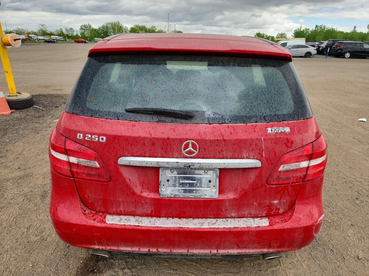 2013 Mercedes-Benz B250 - zdjęcie 6
