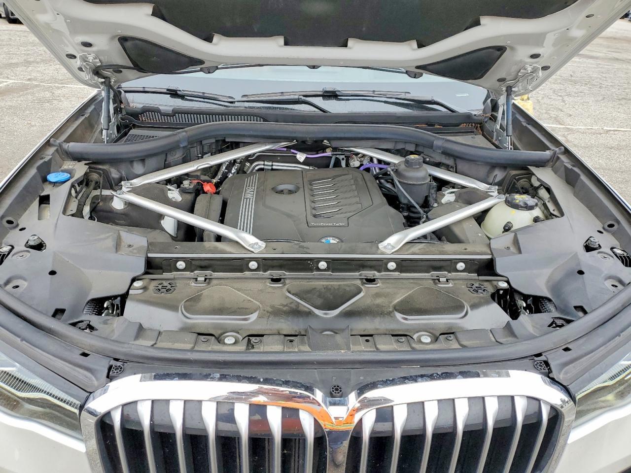 2022 BMW X7 xDrive40I - zdjęcie 12