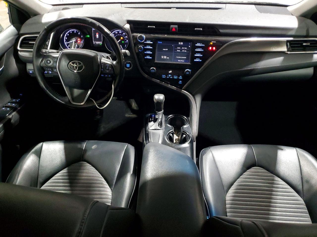 2018 Toyota Camry Se - zdjęcie 8