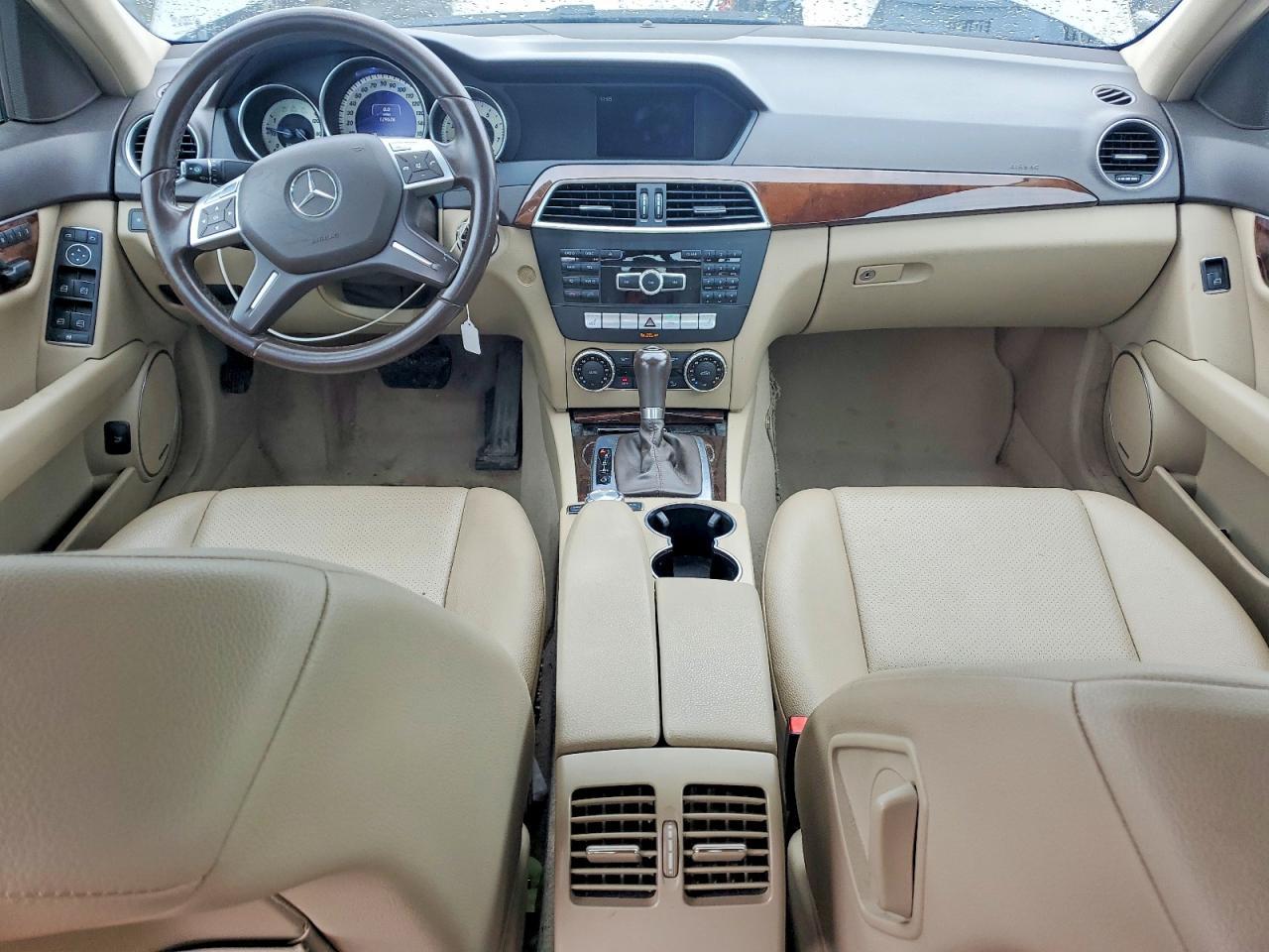 2014 Mercedes-Benz C 300 4Matic - zdjęcie 8