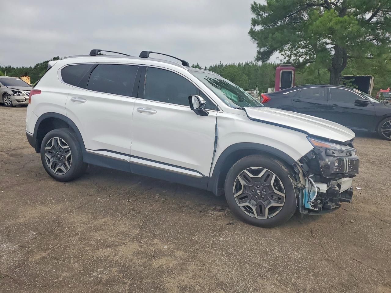 2023 Hyundai Santa Fe Limited - zdjęcie 4