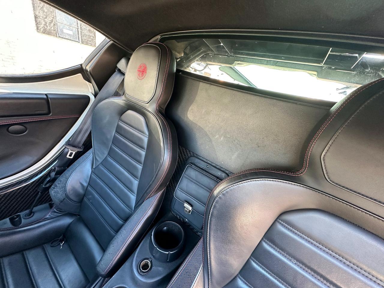 2016 Alfa Romeo 4C - zdjęcie 6