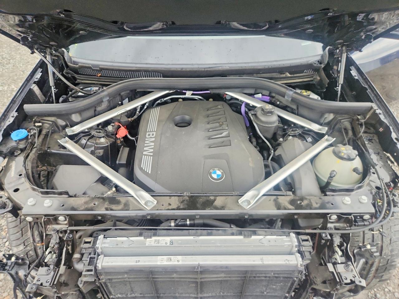 2025 BMW X5 xDrive40I - zdjęcie 12