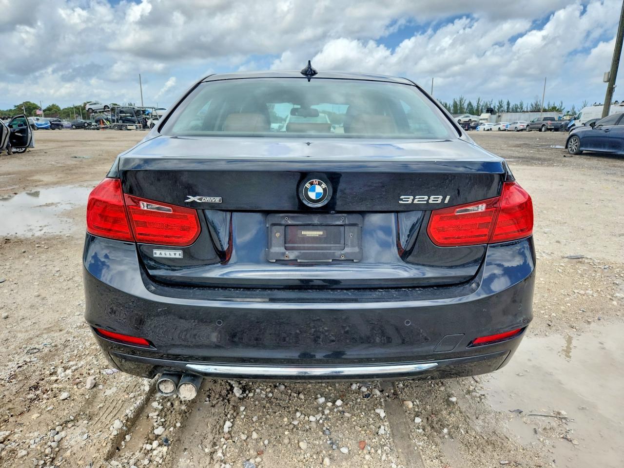 2015 BMW 328 Xi - zdjęcie 6