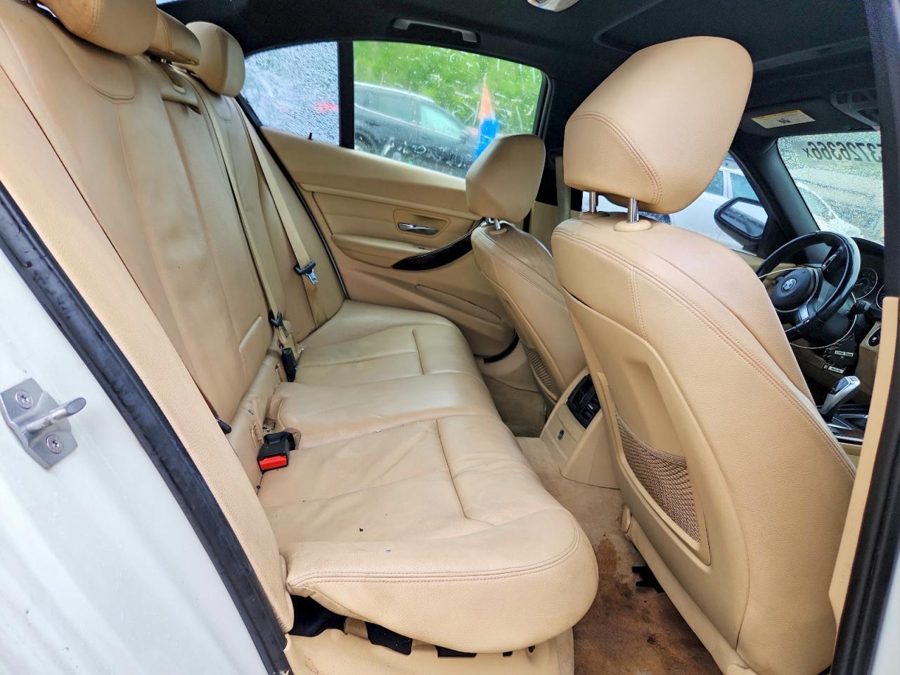 2014 BMW 328 I - zdjęcie 10