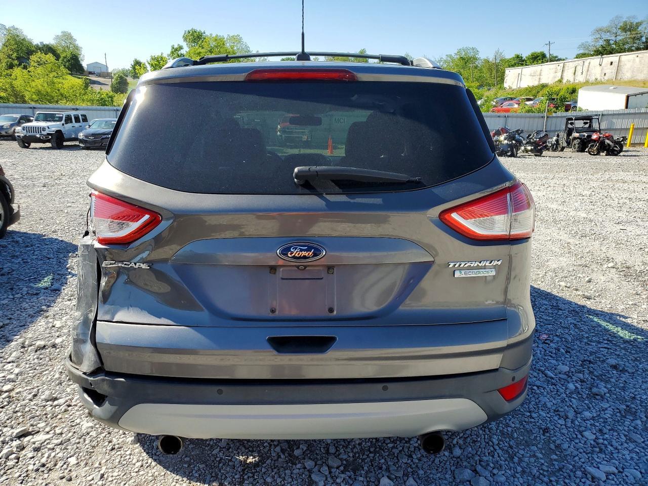 2013 Ford Escape Titanium - zdjęcie 6