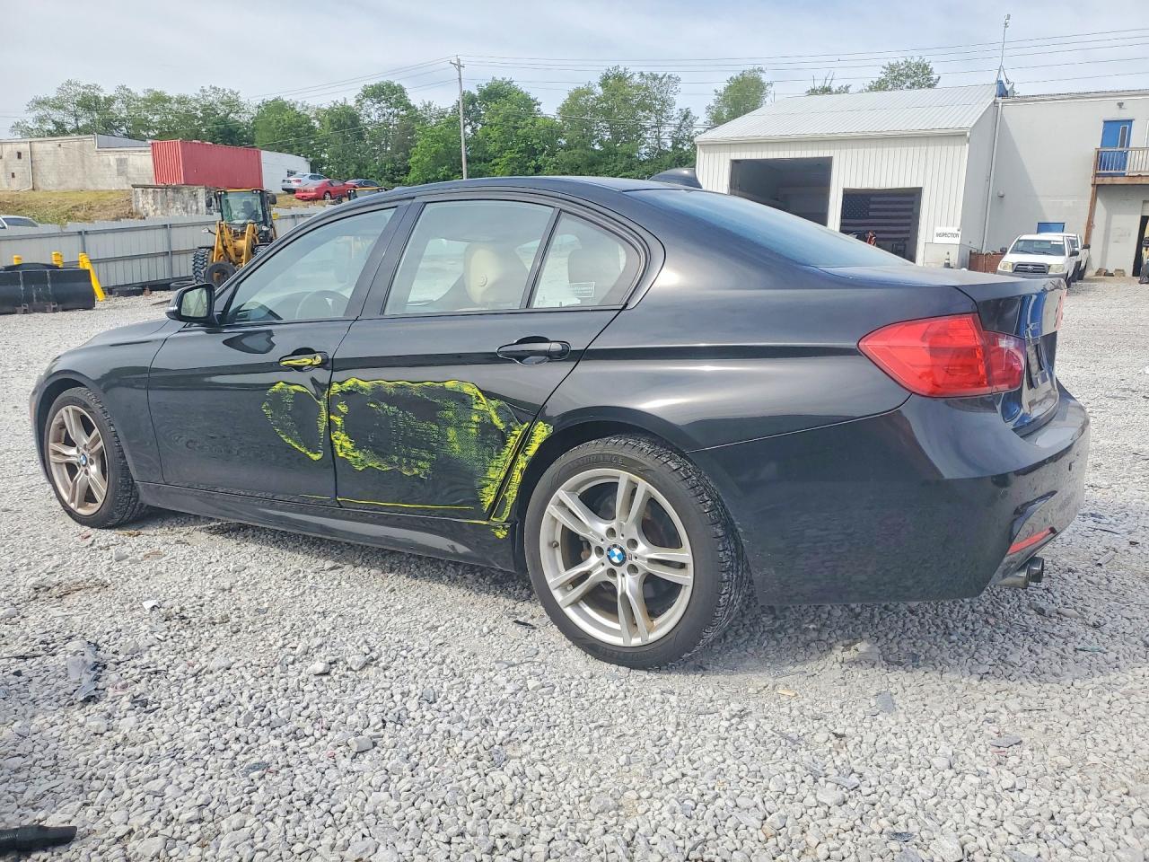 2013 BMW 328 Xi - zdjęcie 2