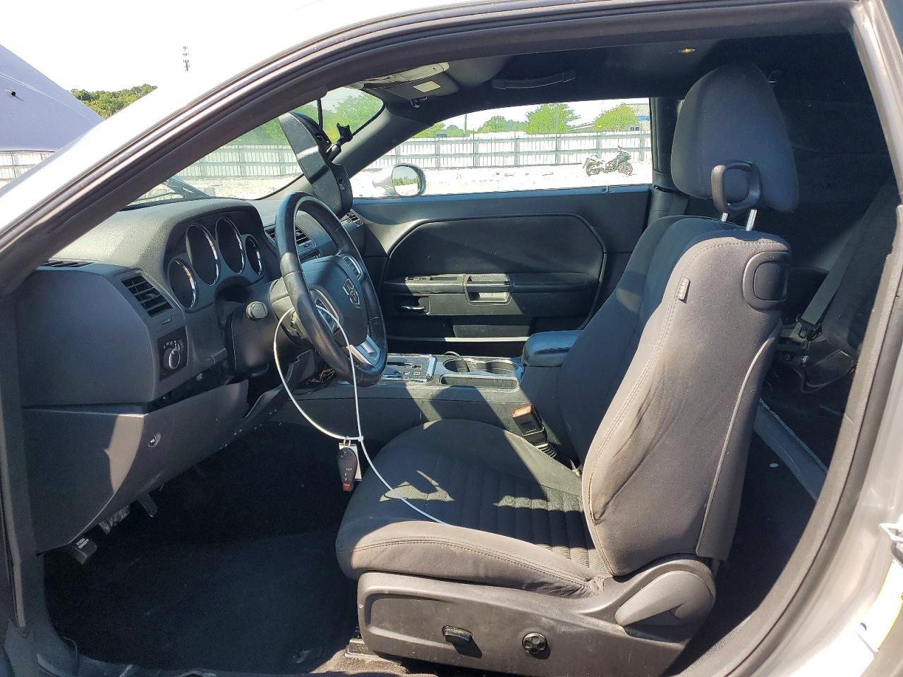 2014 Dodge Challenger Sxt - zdjęcie 7