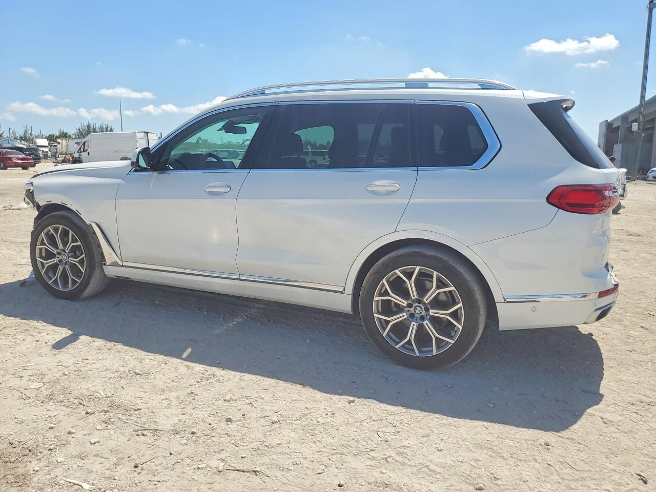 2020 BMW X7 xDrive40I - zdjęcie 2