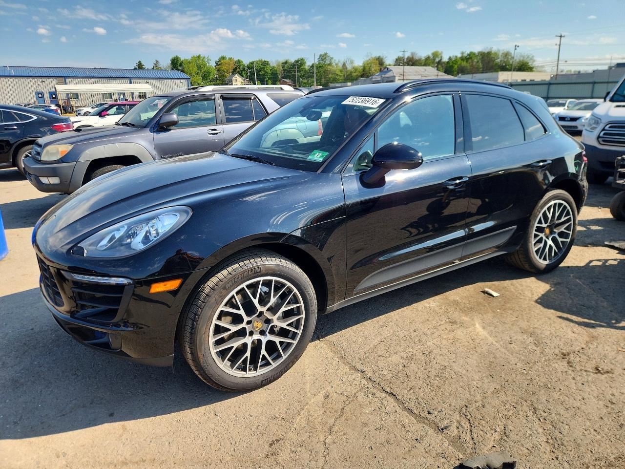 2017 Porsche Macan