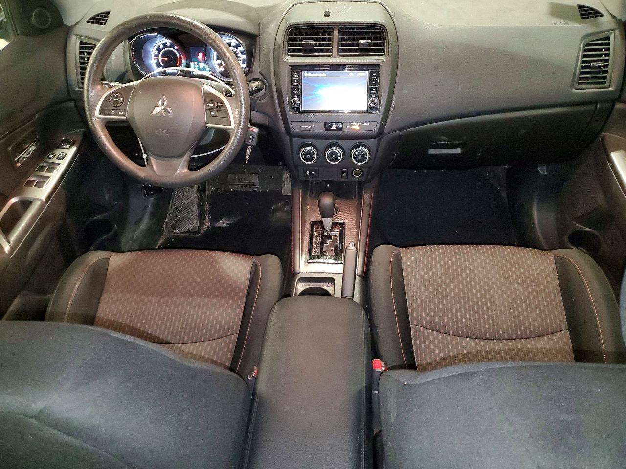 2018 Mitsubishi Outlander Sport Es - zdjęcie 8