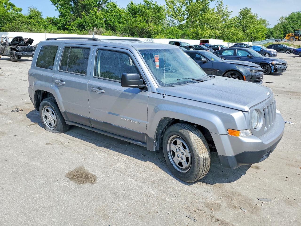 2016 Jeep Patriot Sport - zdjęcie 4