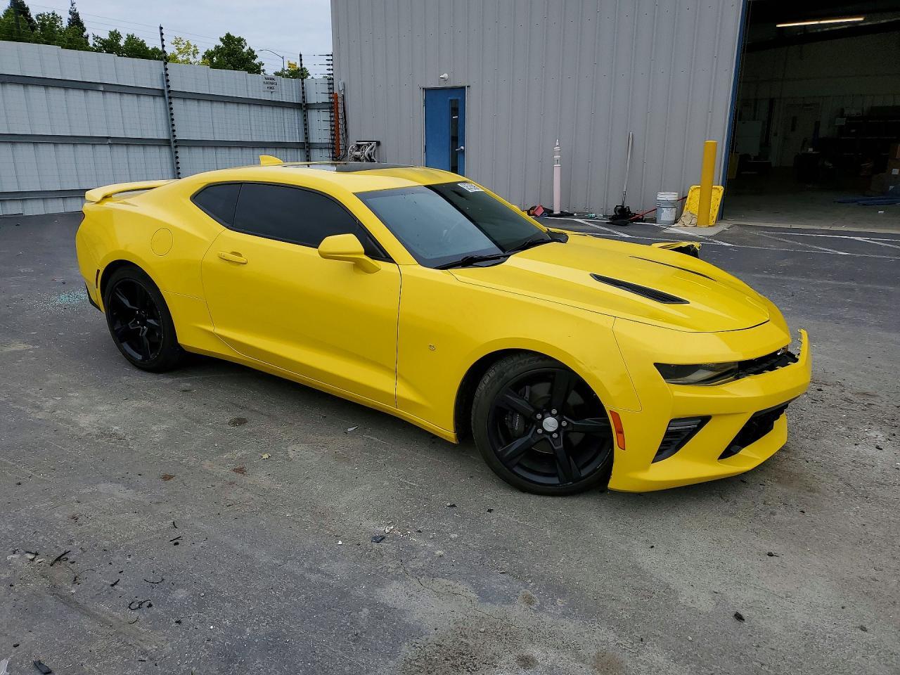 2017 Chevrolet Camaro Ss - zdjęcie 4