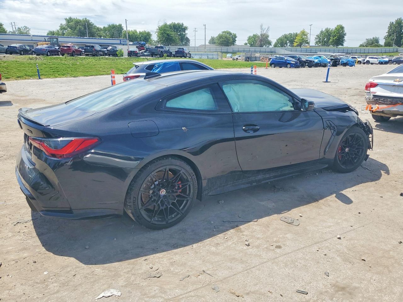 2023 BMW M4 Competition - zdjęcie 3