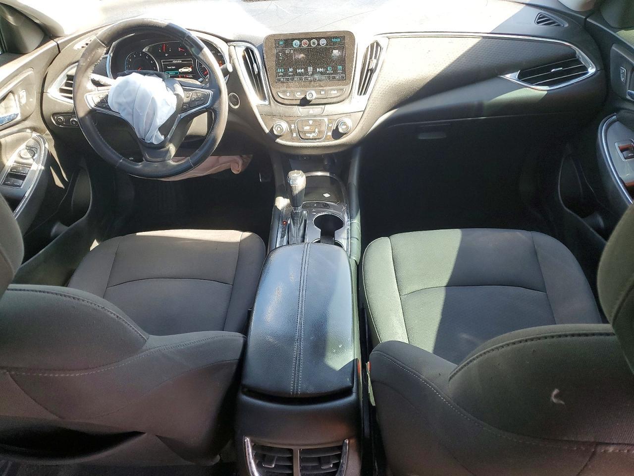 2018 Chevrolet Malibu Lt - zdjęcie 8